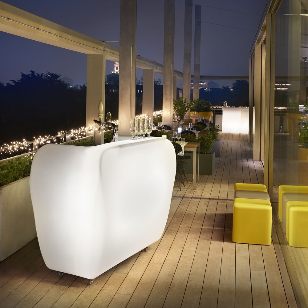 Roller Bar Counter with Castors | Slide Design