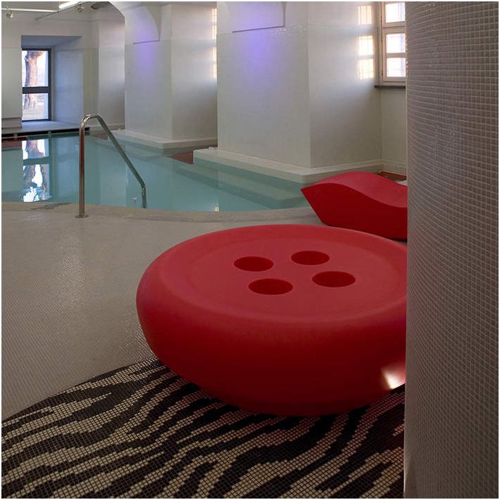 Bot One Pouf with Light | Designed by Fabio Della Fiorentina | Slide Design